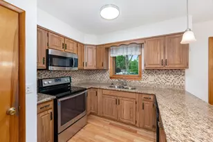 19 W Adams St, Villa Park, IL 60181 - Photo 10