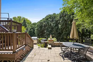 1312 Calvin Ct, Naperville, IL 60540 - Photo 4
