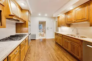 1112 S Home Ave, Park Ridge, IL 60068 - Photo 10