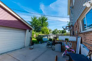 8421 S Scottsdale Ave, Chicago, IL 60652 - Photo 64