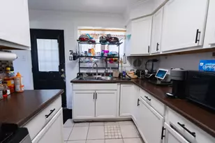 8421 S Scottsdale Ave, Chicago, IL 60652 - Photo 24