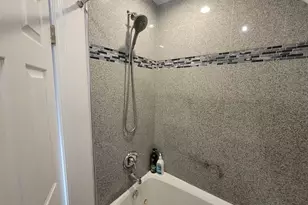 6156 N Kedvale Ave, Chicago, IL 60646 - Photo 32