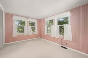 127 Alma St, Sycamore, IL 60178 - Photo 24