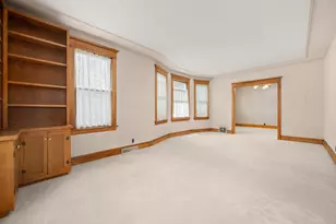127 Alma St, Sycamore, IL 60178 - Photo 10