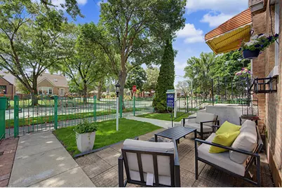 11301 S Avenue H, Chicago, IL 60617 - Photo 6