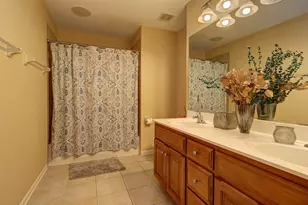 26025 Whispering Woods Cir, Plainfield, IL 60585 - Photo 28