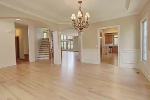 26025 Whispering Woods Cir, Plainfield, IL 60585 - Photo 8