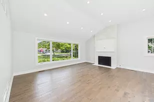 201 E Olive Ave, Prospect Heights, IL 60070 - Photo 6