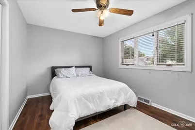 1301 Coolidge Avenue, Wheaton, IL 60189 - Photo 8