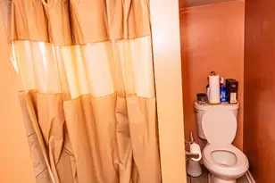 10714 S Eberhart Ave, Chicago, IL 60628 - Photo 24