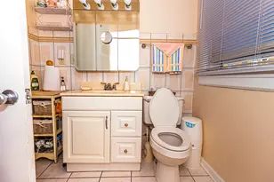 10714 S Eberhart Ave, Chicago, IL 60628 - Photo 10