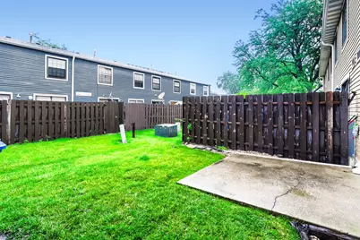 4132 Brentwood Lane, Waukegan, IL 60087 - Photo 6