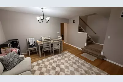 4847 Enfield Avenue #C, Skokie, IL 60077 - Photo 4