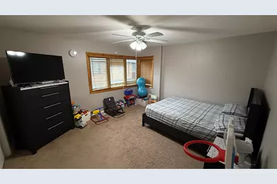 4847 Enfield Avenue #C, Skokie, IL 60077 - Photo 10