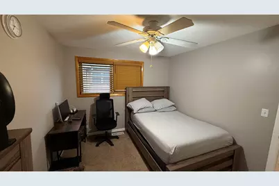 4847 Enfield Avenue #C, Skokie, IL 60077 - Photo 12