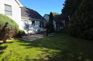 212 N Walnut Ln N, Schaumburg, IL 60194 - Photo 18