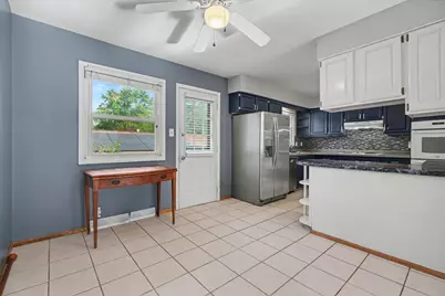 2401 Arden Drive, Champaign, IL 61821 - Photo 10