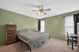 302 8th St, Kirkland, IL 60146 - Photo 14