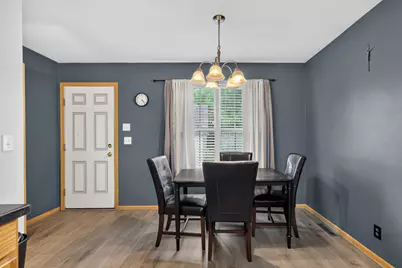 302 8th Street, Kirkland, IL 60146 - Photo 12