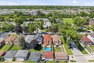 8303 44th St, Lyons, IL 60534 - Photo 22