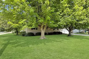 309 Maple Ave, Forreston, IL 61030 - Photo 24