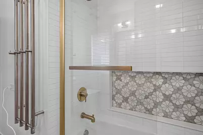239 N Highland Avenue, Elmhurst, IL 60126 - Photo 46