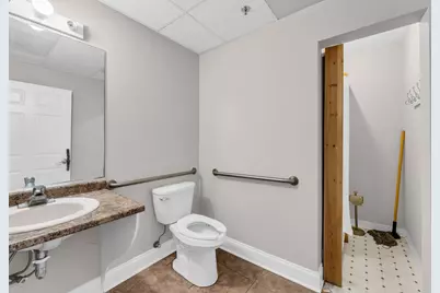 214 Main Street, Woodstock, IL 60098 - Photo 42