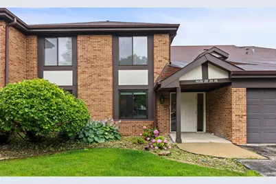 5824 Doe Circle #5824, Westmont, IL 60559 - Photo 2