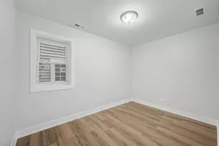 4931 W Ohio St, Chicago, IL 60644 - Photo 32