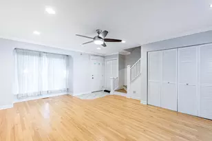 3413 S Indiana Ave, Chicago, IL 60616 - Photo 8