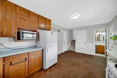 7305 W 75th Street, Bridgeview, IL 60455 - Photo 6
