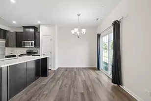 3404 Helene Rieder Dr, Montgomery, IL 60538 - Photo 12