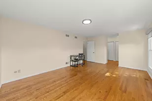 1969 Wexford Cir, Wheaton, IL 60189 - Photo 16