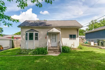 423 Lily Lane, Lakemoor, IL 60051 - Photo 1