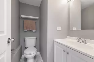 462 Degas Cir, Bolingbrook, IL 60440 - Photo 16