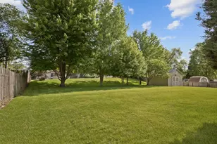 1549 Sawgrass Ct, Elgin, IL 60123 - Photo 26