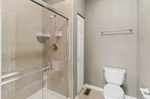 1181 Westlake Dr, Cary, IL 60013 - Photo 12
