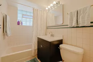 5505 Keeney St, Morton Grove, IL 60053 - Photo 16