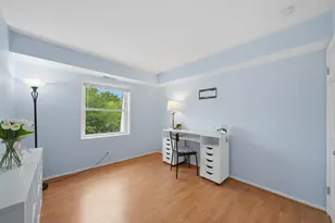 814 N River Rd, Mount Prospect, IL 60056 - Photo 14