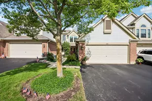 536 Pembrook Ct S, Crystal Lake, IL 60014 - Photo 1