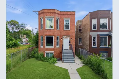 4513 W West End Avenue, Chicago, IL 60624 - Photo 1