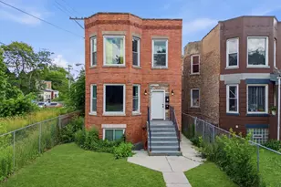4513 W West End Ave, Chicago, IL 60624 - Photo 1