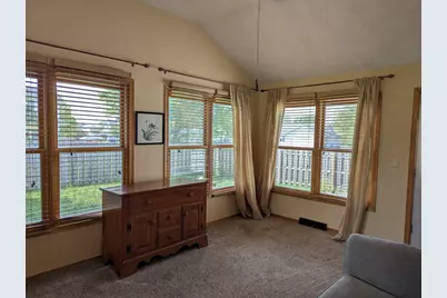 1891 Indian Springs Court, Freeport, IL 61032 - Photo 6