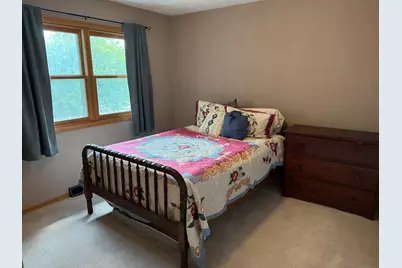 1891 Indian Springs Court, Freeport, IL 61032 - Photo 16