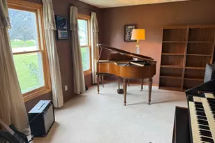 1891 Indian Springs Ct, Freeport, IL 61032 - Photo 12