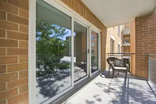 1 S Lincoln Ave, Lombard, IL 60148 - Photo 22