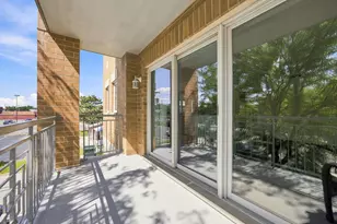 1 S Lincoln Ave, Lombard, IL 60148 - Photo 20