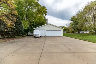 18622 Burnham Ave, Lansing, IL 60438 - Photo 48