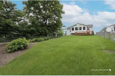 26145 W Lake Avenue, Antioch, IL 60002 - Photo 24