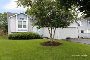 26145 W Lk Ave, Antioch, IL 60002 - Photo 2